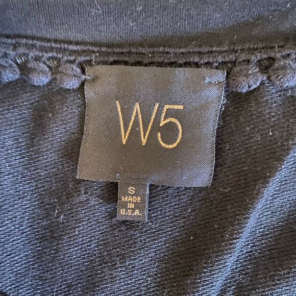 W5 Long Sleeve Black Embroidered Sleeve Top - Picture 6 of 8